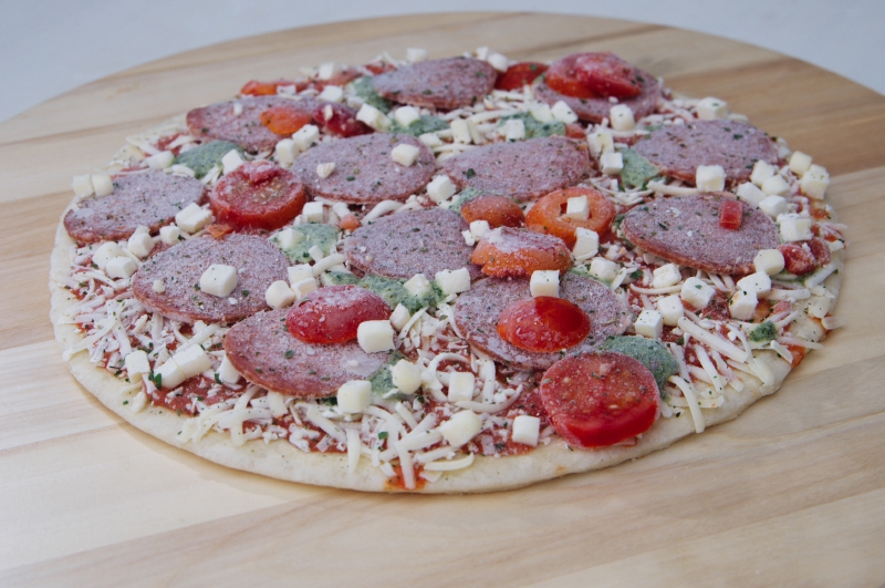 Пицца Ristorante "Salame, Mozzarella, Pesto" - Обожаю именно эту пиццу.
