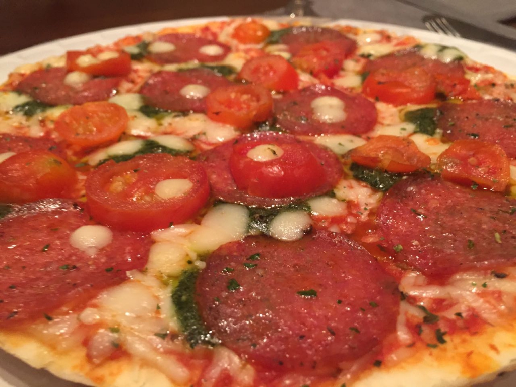 Пицца Ristorante "Salame, Mozzarella, Pesto" - Пицца Ristorante Dr. Oetker бьет все рекорды по съедаемости