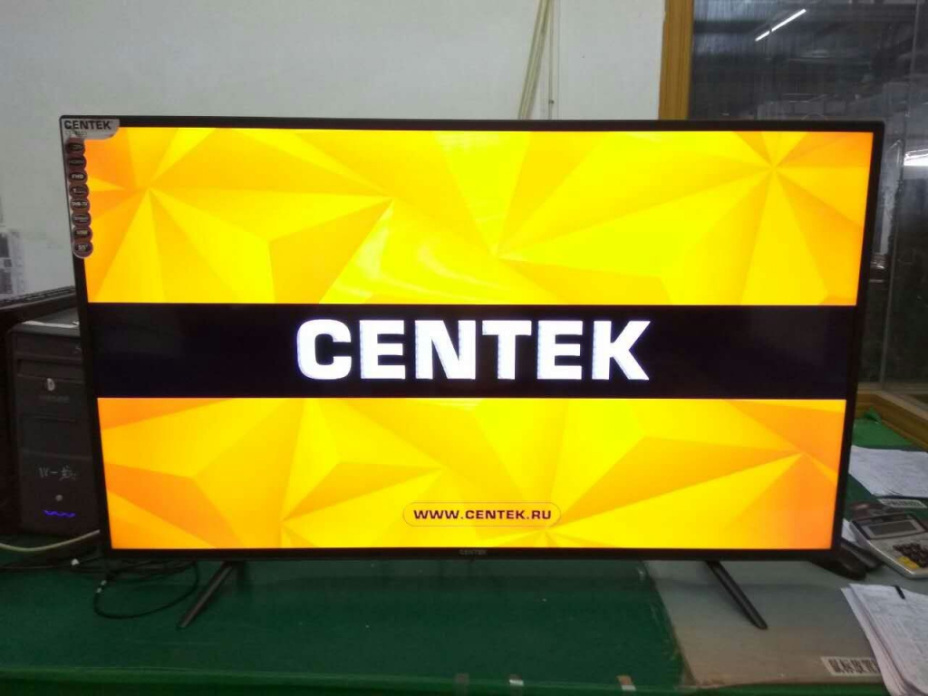 LED телевизор Centek CT-8155