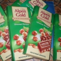 Отзыв о Шоколад Alpen Gold Молочный с цельным фундуком: Для меня Alpen Gold одна из самых вкусных шоколадок