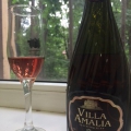 Отзыв о Вино игристое Вилла Амалия Розе: Игристое вино, для прекрасного вечера!