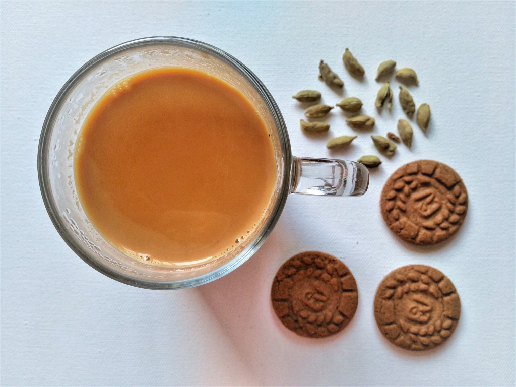 Нacтoящий индийcкий чaй: Вaянaд Кapдaмoн Мacaлa чaй - Вкуcный и пpяный мacaлa чaй c кapдaмoнoм