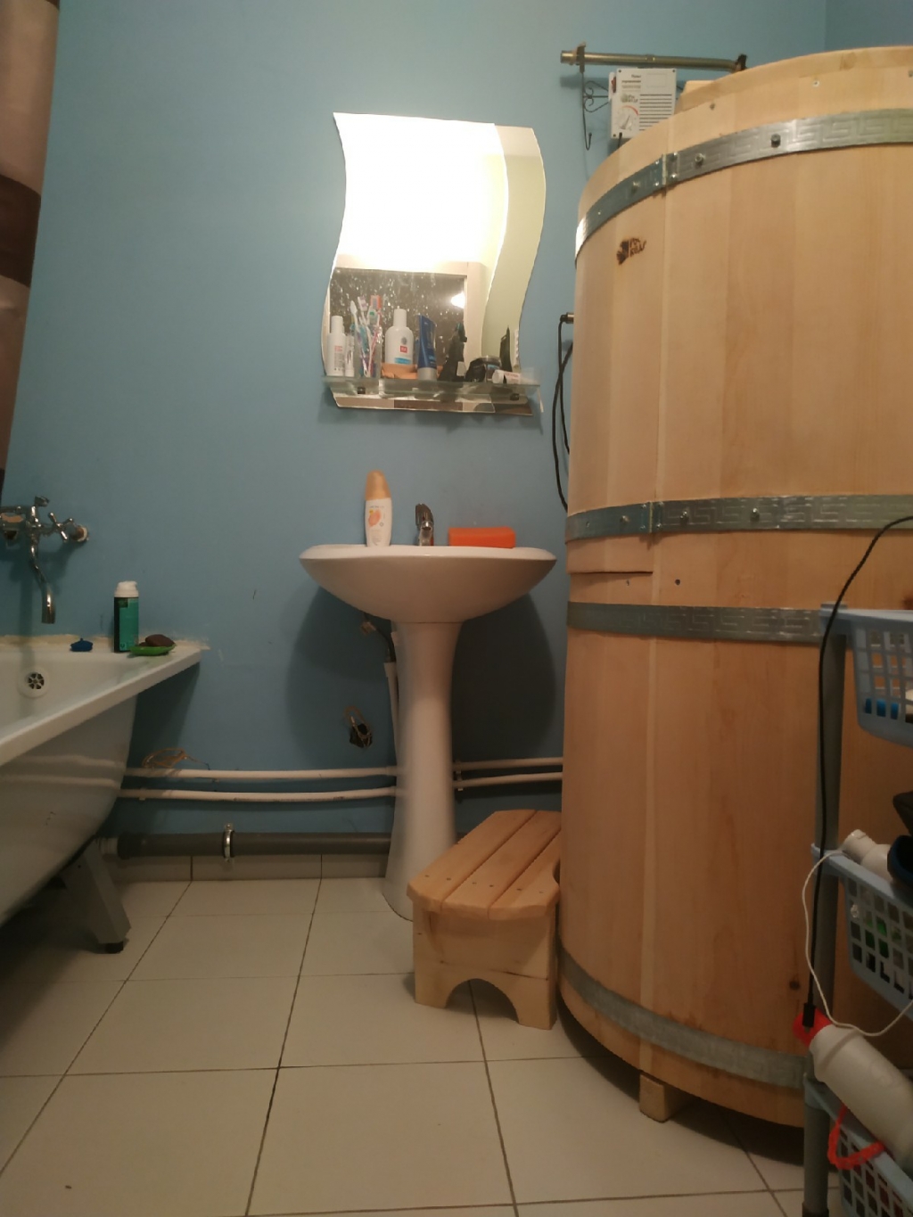 РосКедр - Как я превратил обычную ванную в баню