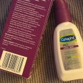 Отзыв о Себорегулирующий увлажняющий крем Сетафил (Cetaphil): Помог восстановить кожу во время лечения акне