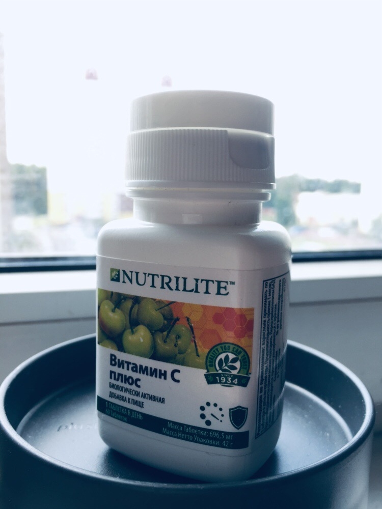 NUTRILITE  Витамин С плюс - Классный БАД с витамином С для защиты организма.