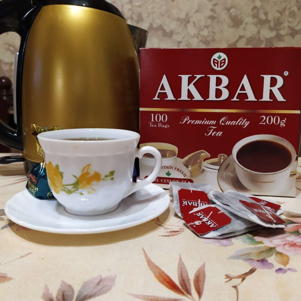 Чай Акбар красно белый - Чай Акбар цейлонский «Красно-белая серия» 100 пакетов