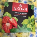 Отзыв о Черный чай Akbar Клубника и Базилик, 100 пак: Вкусная новинка от Акбар