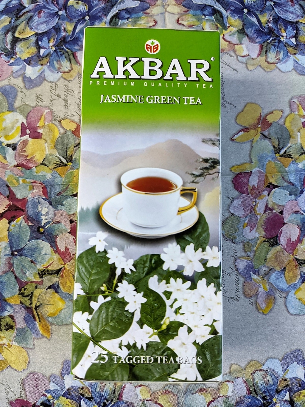 Зеленый чай AKBAR  c жасмином - Ароматный зеленый чай