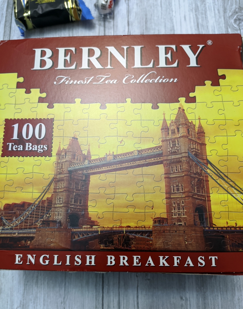 чай Bernley English Breakfast - Крепкий черный чай в пакетиках