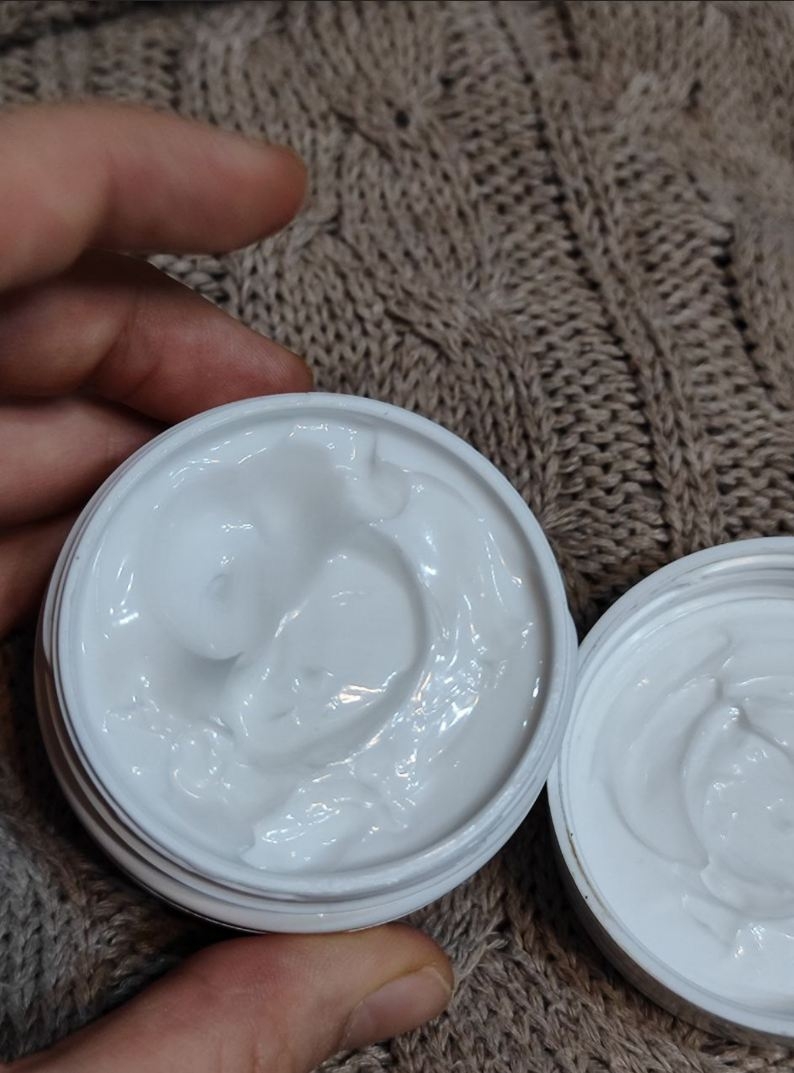 Увлажняющий крем для лица с витамином Е 6в1 Avon - Великолепие в одной банке.